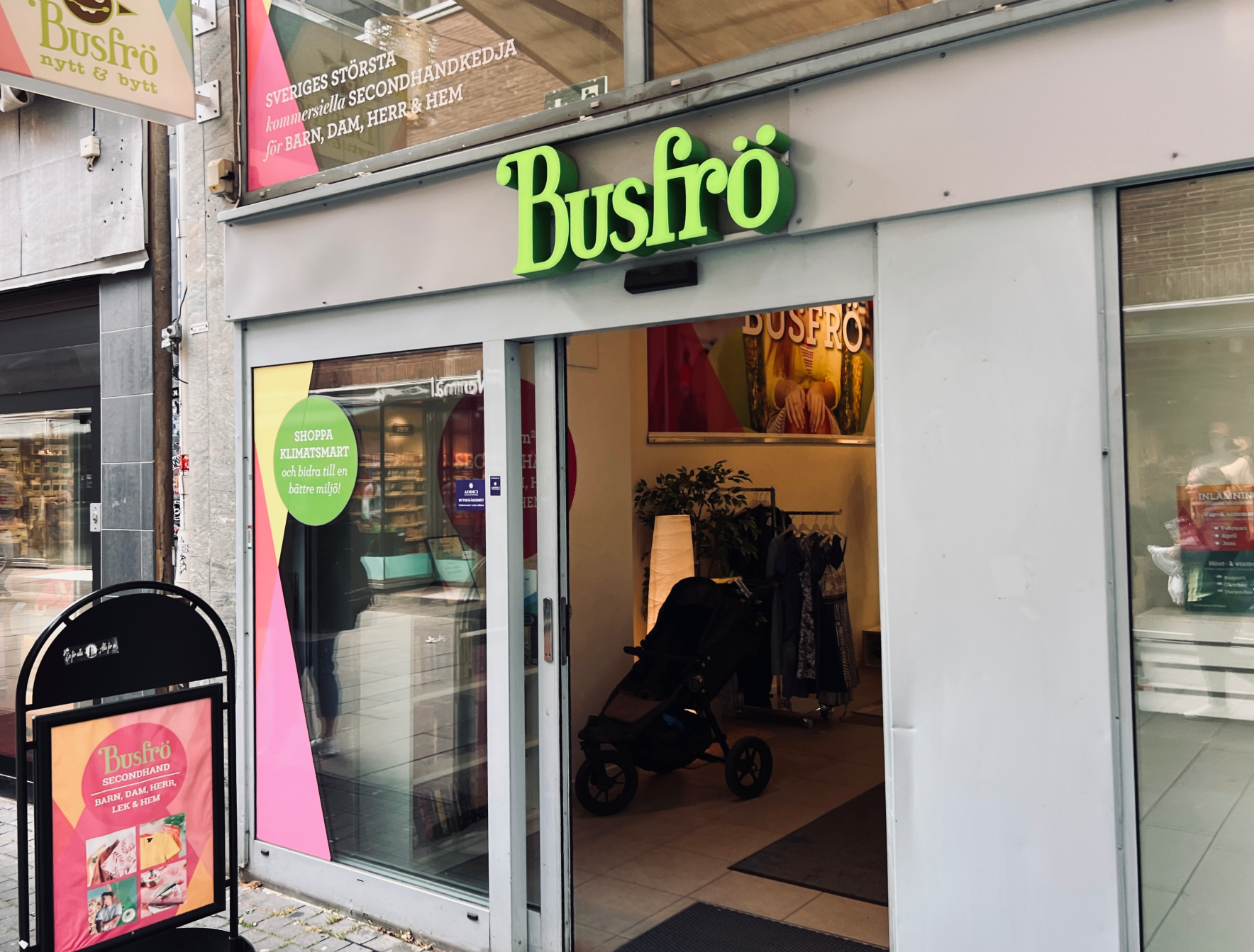Busfrö Second Hand i Helsingborg Ingång